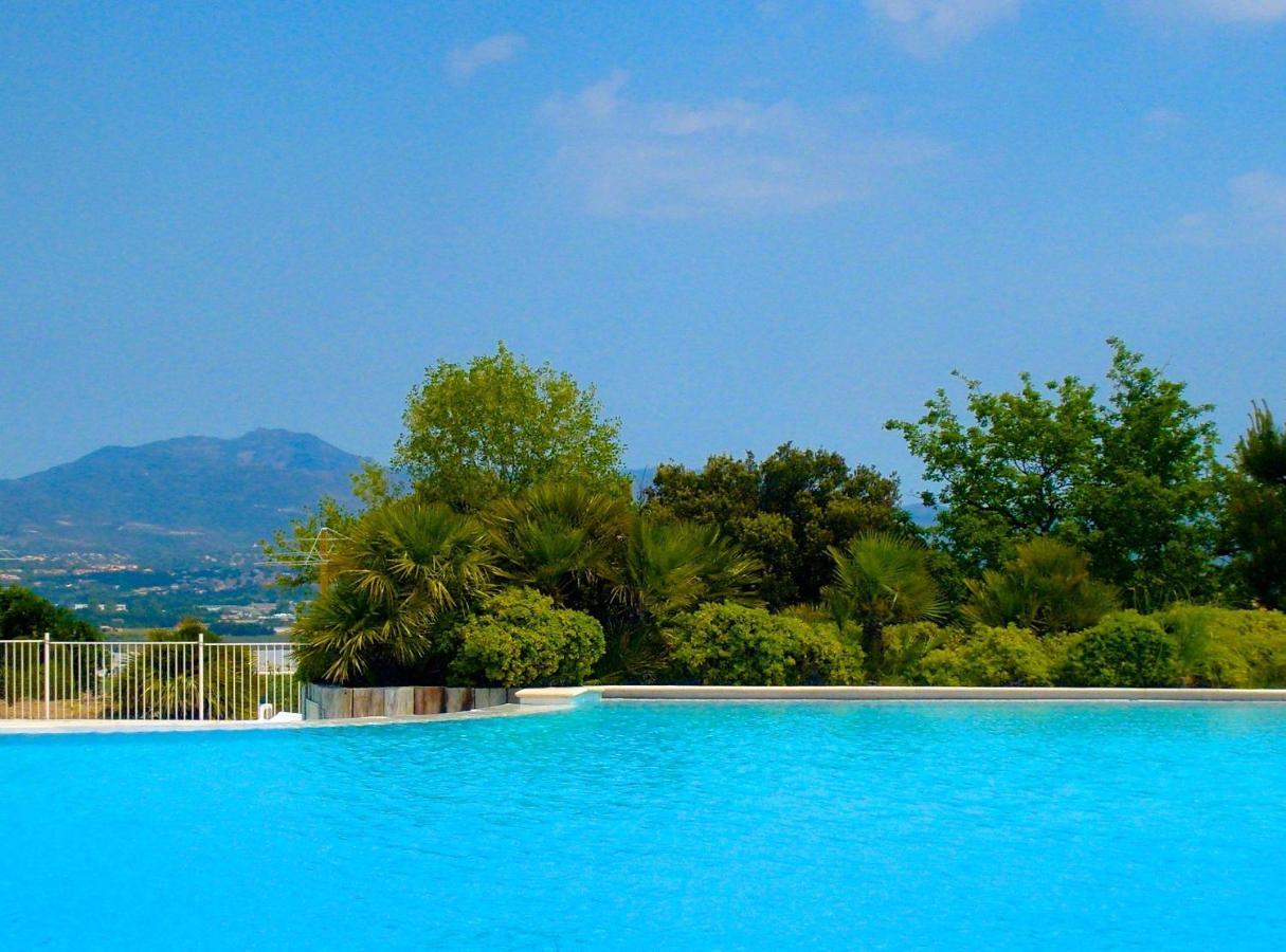 Studio Apartment - Domaine Du Golf Resort Roquebrune-sur Argens Exteriér fotografie